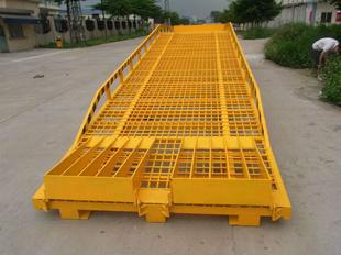 供應(yīng)廣東集裝箱裝貨平臺高度集裝箱裝貨平臺報價三良機(jī)械