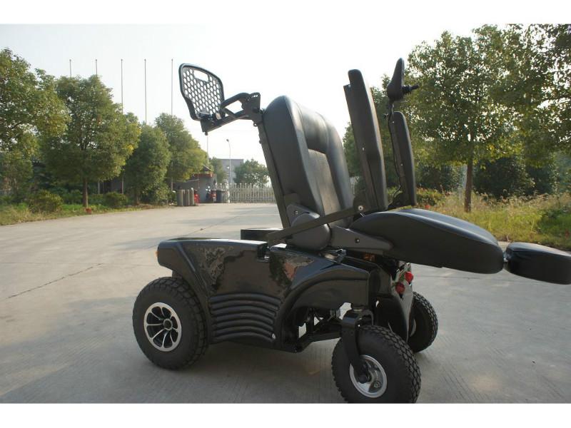 供應(yīng)威之群1033越野型電動輪椅老人代步車