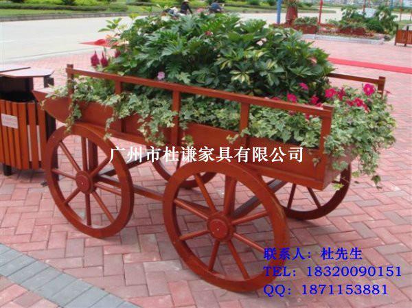 供應防腐木花車實木花車*部花車