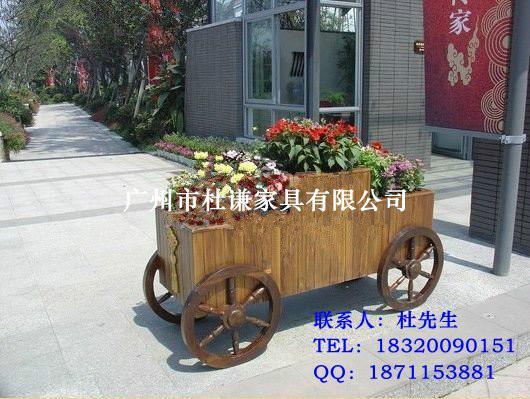 供應防腐木花車實木花車*部花車