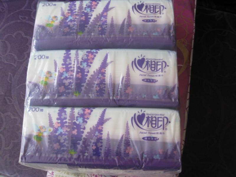 供應成都*的生活用紙廠家，生活用紙廠家*，成都生活用紙批發(fā)報價