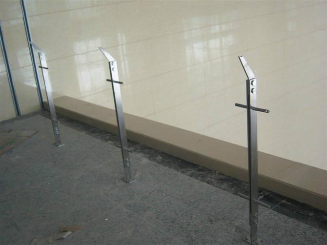 供應(yīng)唐山實(shí)木樓梯扶手，唐山玻璃樓梯扶手制作，唐山鐵藝豪華樓梯安裝