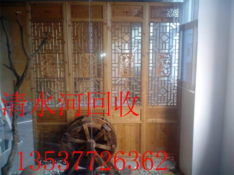 供應(yīng)南山寶安展柜回收化妝品展示柜收購(gòu)