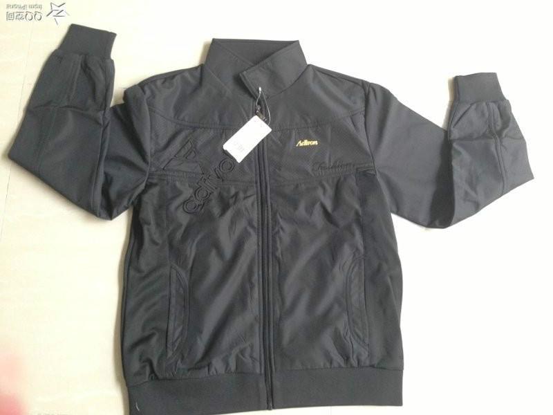 供應(yīng)用于無的外貿(mào)品牌服裝專賣店斷碼服裝清貨批