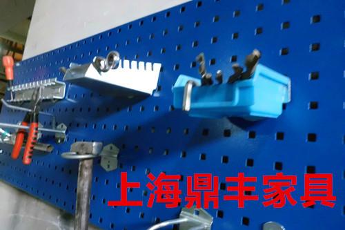 供應(yīng)標準方孔掛板/五金工具貨架/非標定制/廠家直銷