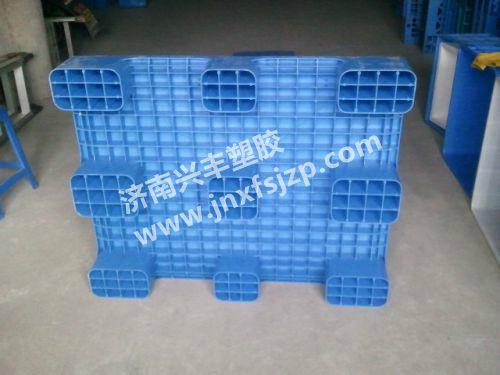 供應(yīng)全新PE平面九腳加工托盤倉墊板，九腳平面卡板