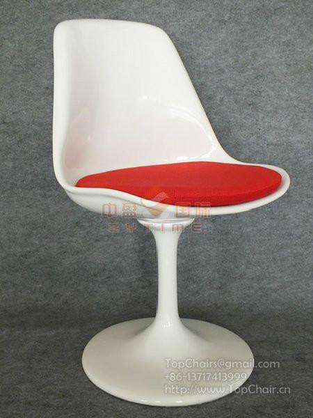 郁金香椅子圖片