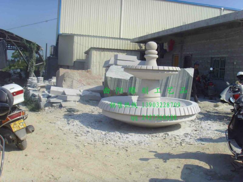 供應(yīng)長春花盆噴泉