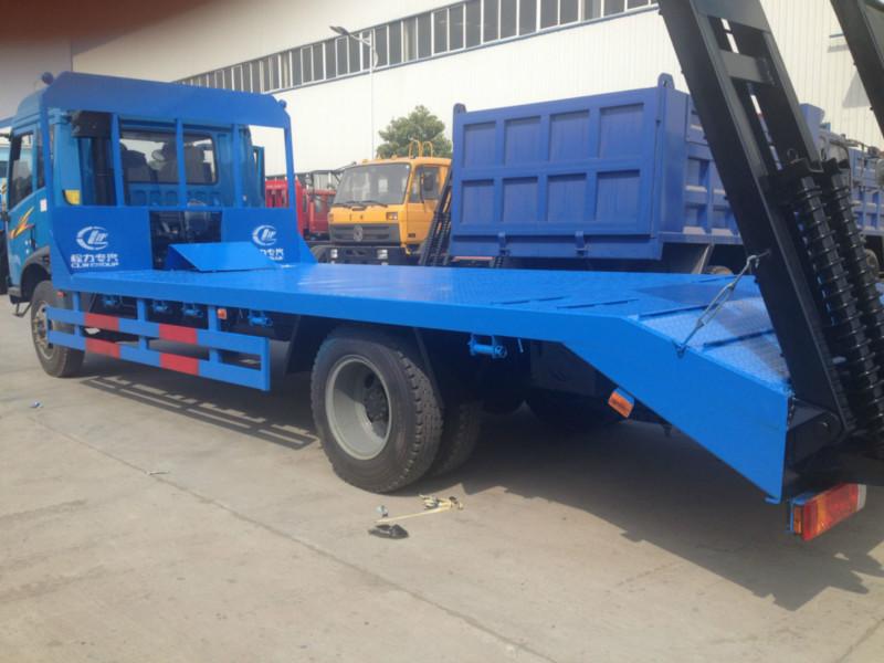 廠家直銷武鋼地區(qū)東風(fēng)10噸平板運輸車