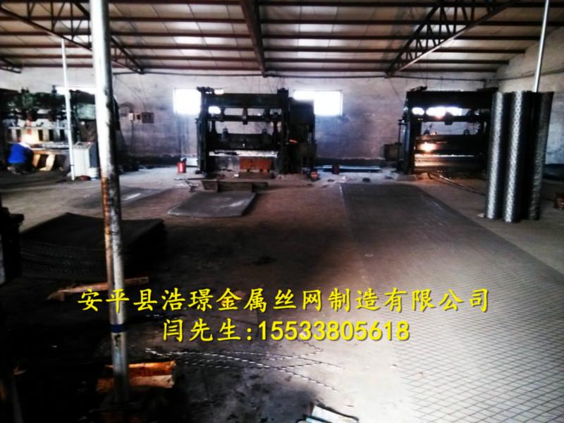 供應(yīng)天津金屬板網(wǎng)鋼板網(wǎng)菱形網(wǎng)