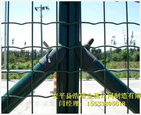 供應(yīng)養(yǎng)殖圈地護(hù)欄網(wǎng)養(yǎng)殖場圍欄網(wǎng)鐵絲網(wǎng)圍欄