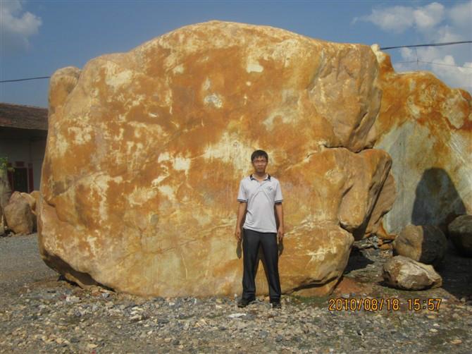 供應(yīng)大型景觀招牌石、大型景觀黃蠟石、大型景觀刻字石、招牌石價(jià)錢