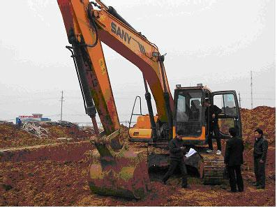 供應(yīng)云南三一挖掘機(jī)維修部