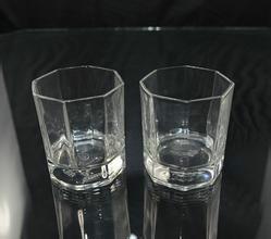 徐州玻璃瓶廠(chǎng)家直銷(xiāo)壓杯玻璃瓶口杯圖片