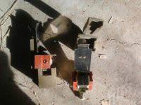 供應(yīng)電機(jī)刷架Z4直流電機(jī)刷架