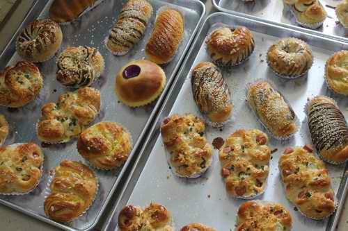 供應(yīng)深圳生日蛋糕面包西點(diǎn)自選班開課了 快來報(bào)來吧,*惠中