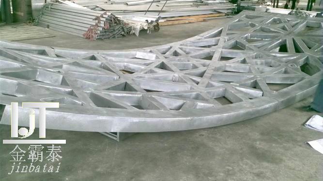 鋁屏風(fēng)價(jià)格高嗎