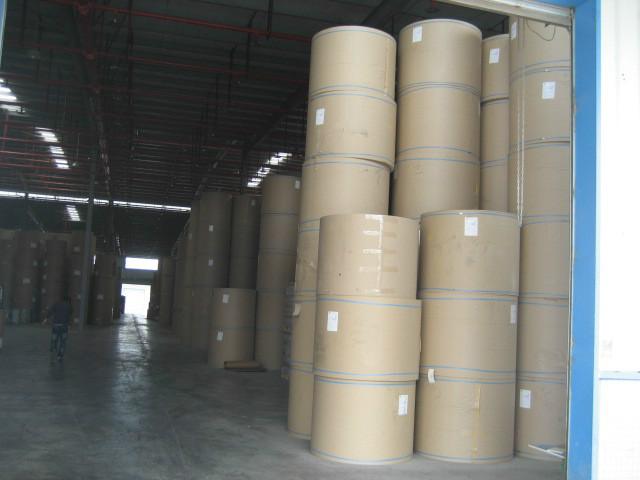 供應(yīng)玖龍牛皮紙