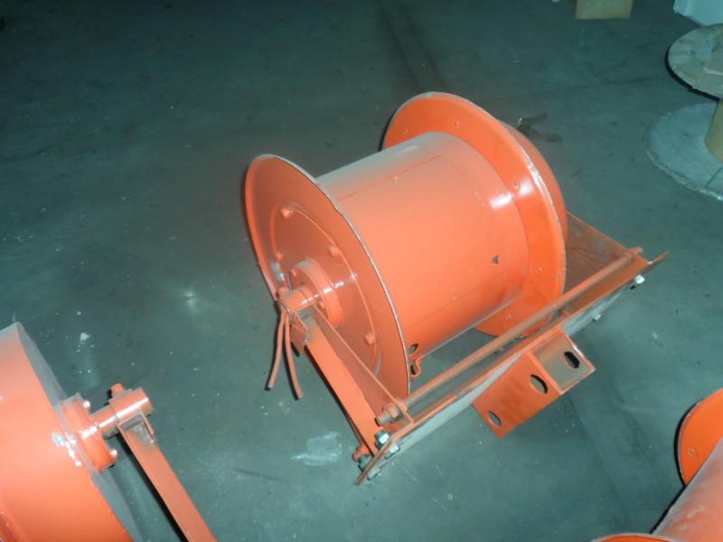 供應(yīng)電纜卷筒，電纜卷筒廠家，起重電磁鐵配套電纜卷筒