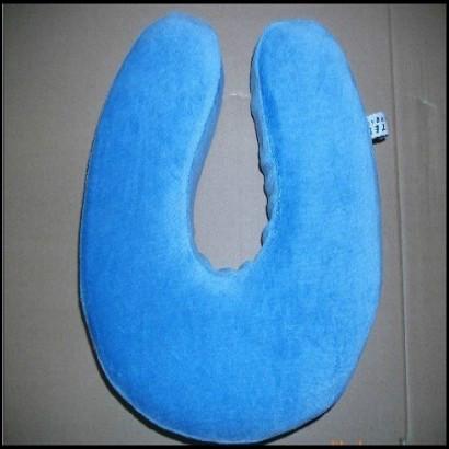 供應(yīng)心型頸枕/頸椎保健枕