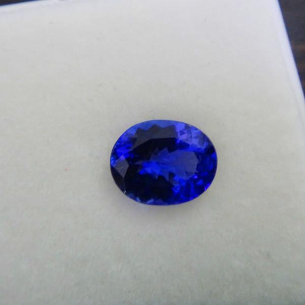 供應(yīng)絢彩珠寶坦桑藍寶石鑲嵌戴妃款戒指