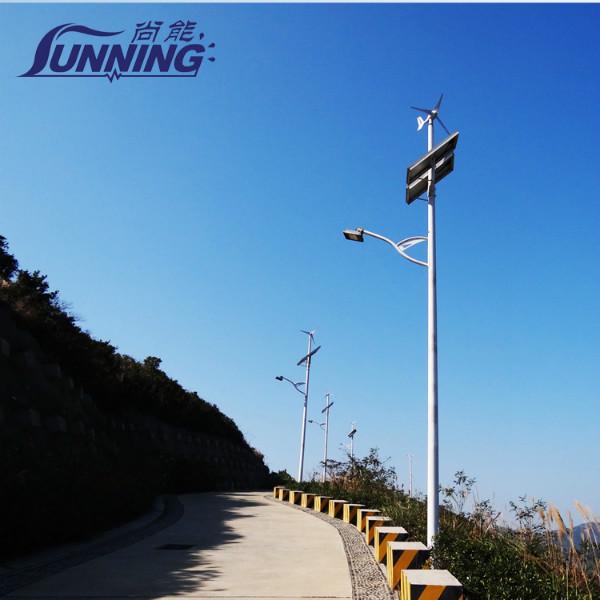 供應(yīng)風(fēng)光互補路燈價格