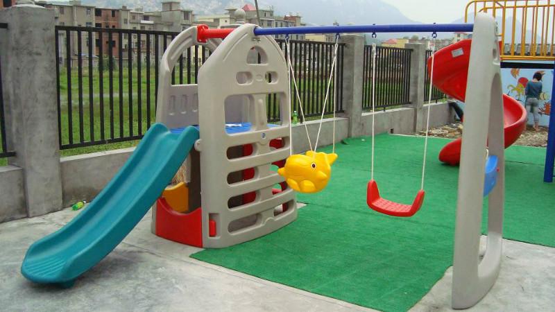 供應(yīng)多功能組合滑梯秋千