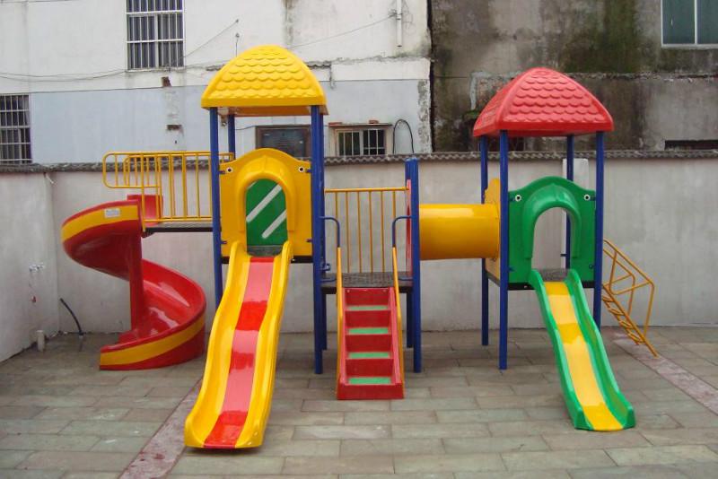 供應(yīng)小型滑梯 幼兒玩具
