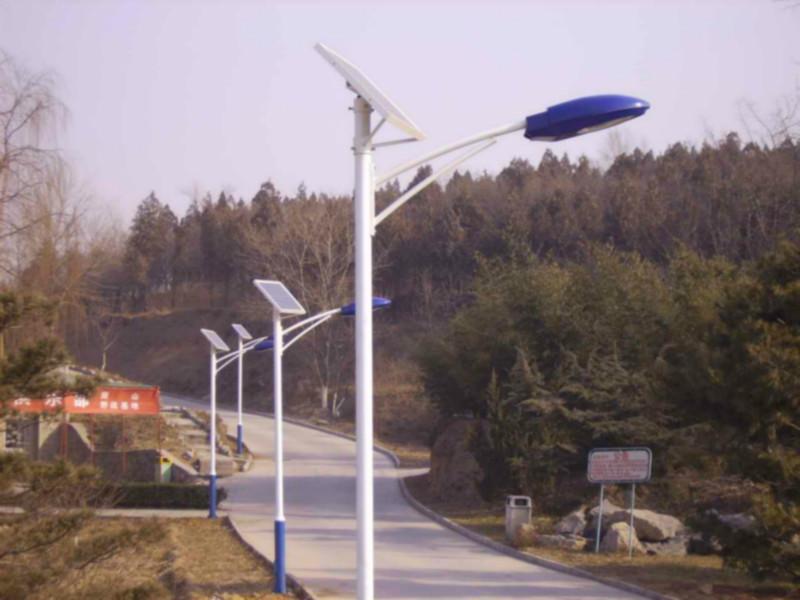 供應(yīng) 廊坊農(nóng)村路燈燈頭、太陽能路燈廠家、庭院燈、景觀燈、中華燈廠家