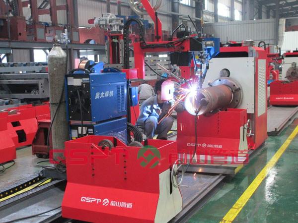 上海前山管道懸臂式管道自動(dòng)焊機(jī)圖片