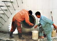 罐壁油罐的定期檢查清洗很關(guān)鍵圖片