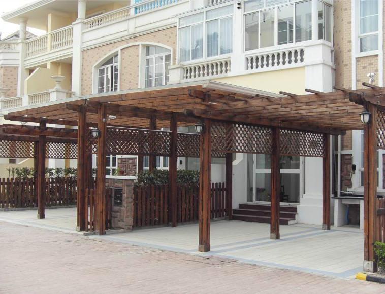 供應(yīng)宿遷市防腐木葡萄架大量批發(fā)，防腐木葡萄架訂做