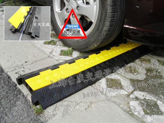 供應(yīng)深圳壓線槽壓線槽廠家