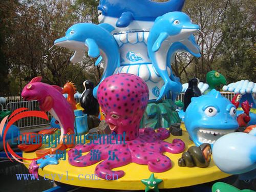 供應(yīng)創(chuàng)藝激戰(zhàn)鯊魚島公園游樂設(shè)備鯊魚島好玩打水游樂設(shè)備