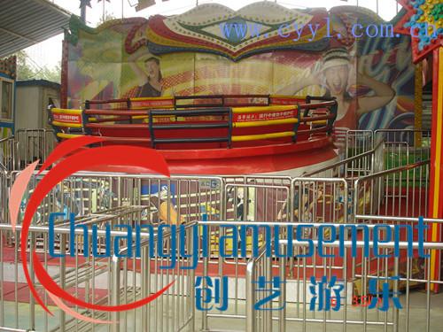 供應(yīng)驚險(xiǎn)刺激好玩的迪斯科轉(zhuǎn)盤(pán) 火爆款游藝機(jī)