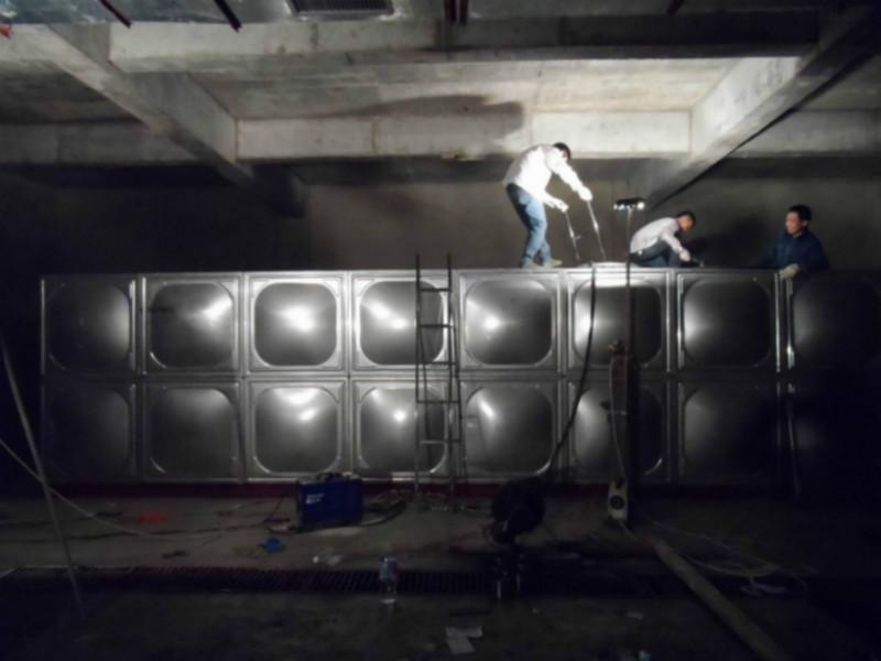深圳寶安公明不銹鋼水箱消防水箱圖片