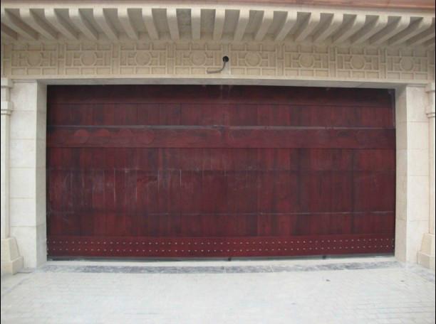 供應(yīng)鋁木結(jié)構(gòu)上滑道車庫門，廠家直銷