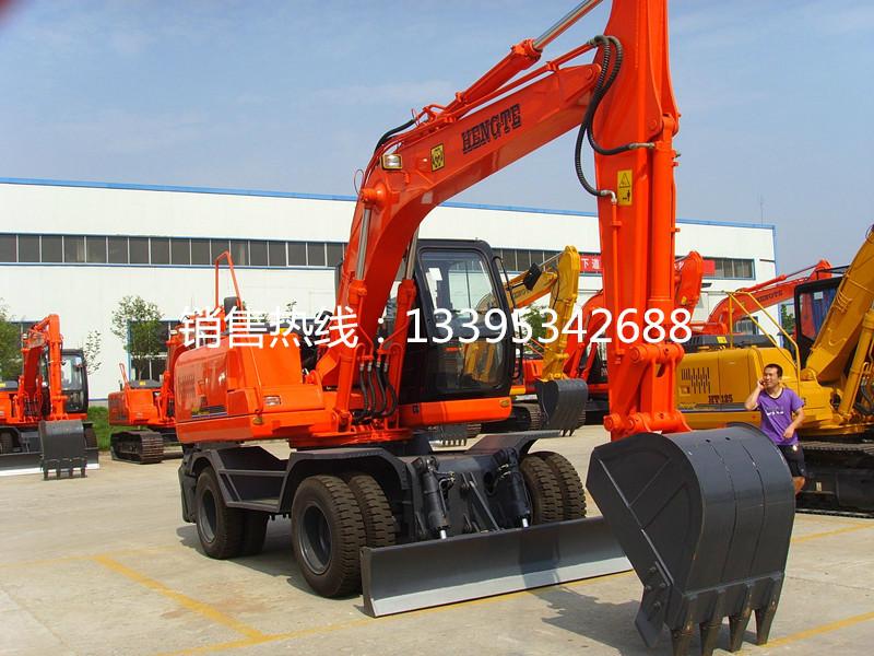 山東恒特廠家出廠價(jià)深圳輪式135挖掘機(jī)恒特品牌