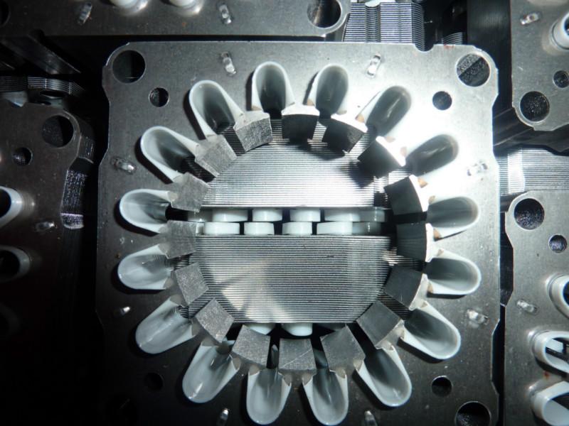 供應(yīng)華源槽楔機(jī)，自動(dòng)槽楔機(jī)，定子槽楔機(jī)