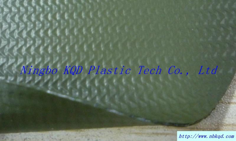 1000D軍綠色PVC夾網(wǎng)布圖片