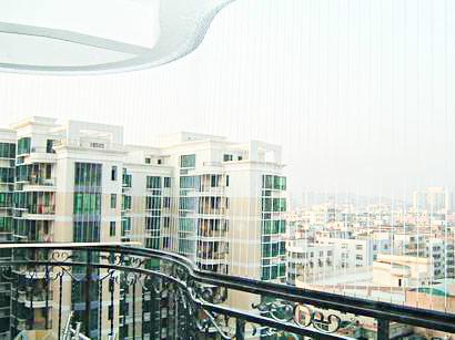 供應(yīng)福田區(qū)隱形防護(hù)網(wǎng)供應(yīng)商無框玻璃窗廠價(jià)值銷