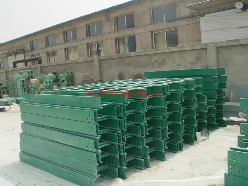 供應(yīng)銀川復(fù)合電纜橋架