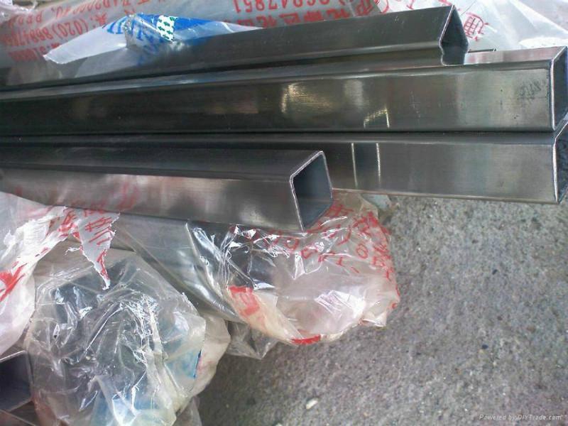 批發(fā)各種材質(zhì)、厚度矩形不銹鋼管_304矩形管、316方矩管價(jià)格