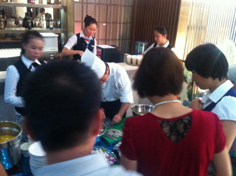 供應(yīng)*美食現(xiàn)場制作