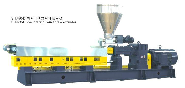 95双螺杆挤出造粒机图片