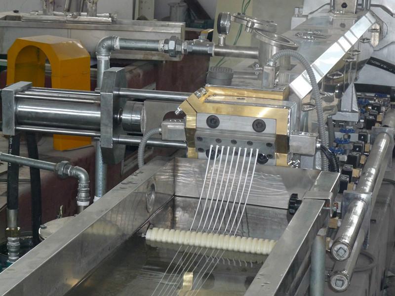 雙螺桿擠出機圖片/雙螺桿擠出機樣板圖 (2)