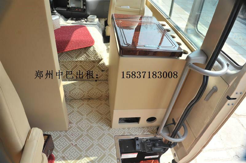 供應豐田的考斯特，豐田考斯特出租，豐田考斯特租賃，豐田考斯特接待