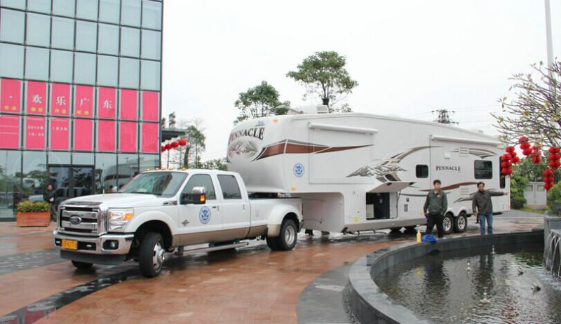 供應(yīng)水上飛人摩托艇表演房車租賃