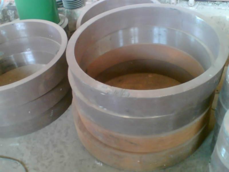 供應云南昆明雷蒙磨粉機配件磨環(huán)磨輥雷蒙磨梅花架