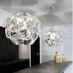 供應新款創(chuàng)意吊燈廠家透明亞克力蘋果燈